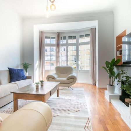 Spacious 2-Bedroom In The Centre Of Menton Exteriér fotografie